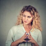 Prečo sa tešíme, keď sa iným ľuďom nedarí: psychológ odhalil